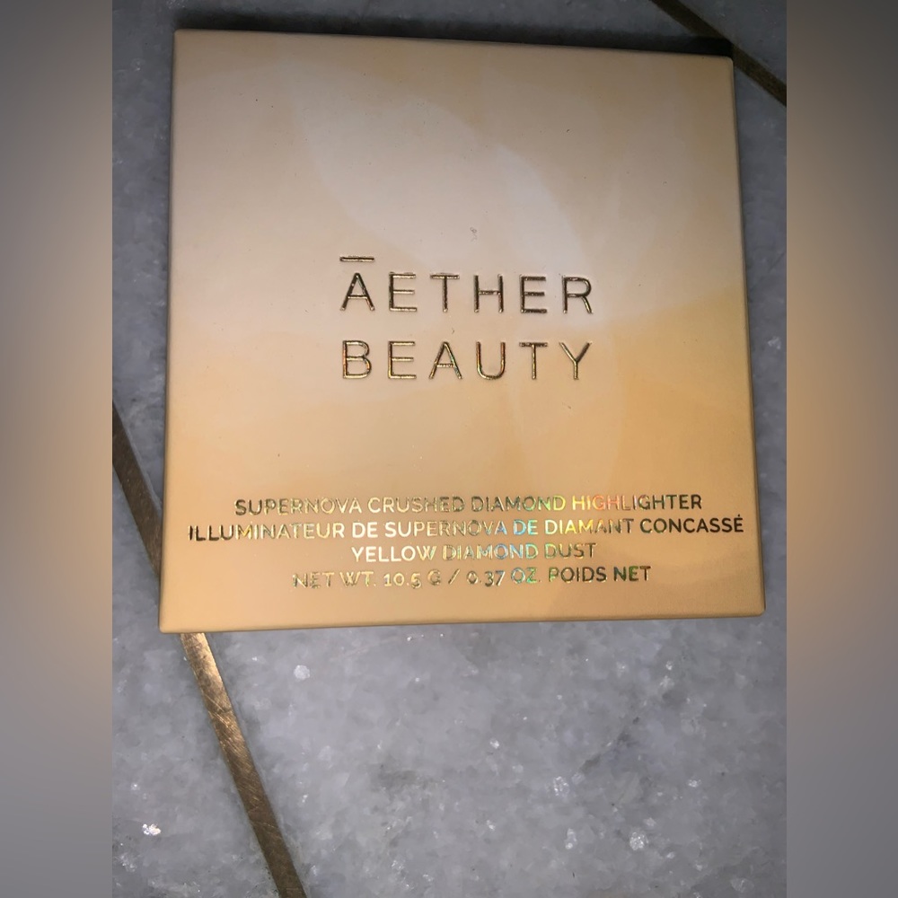 REAL DIAMOND HIGHLIGHTER